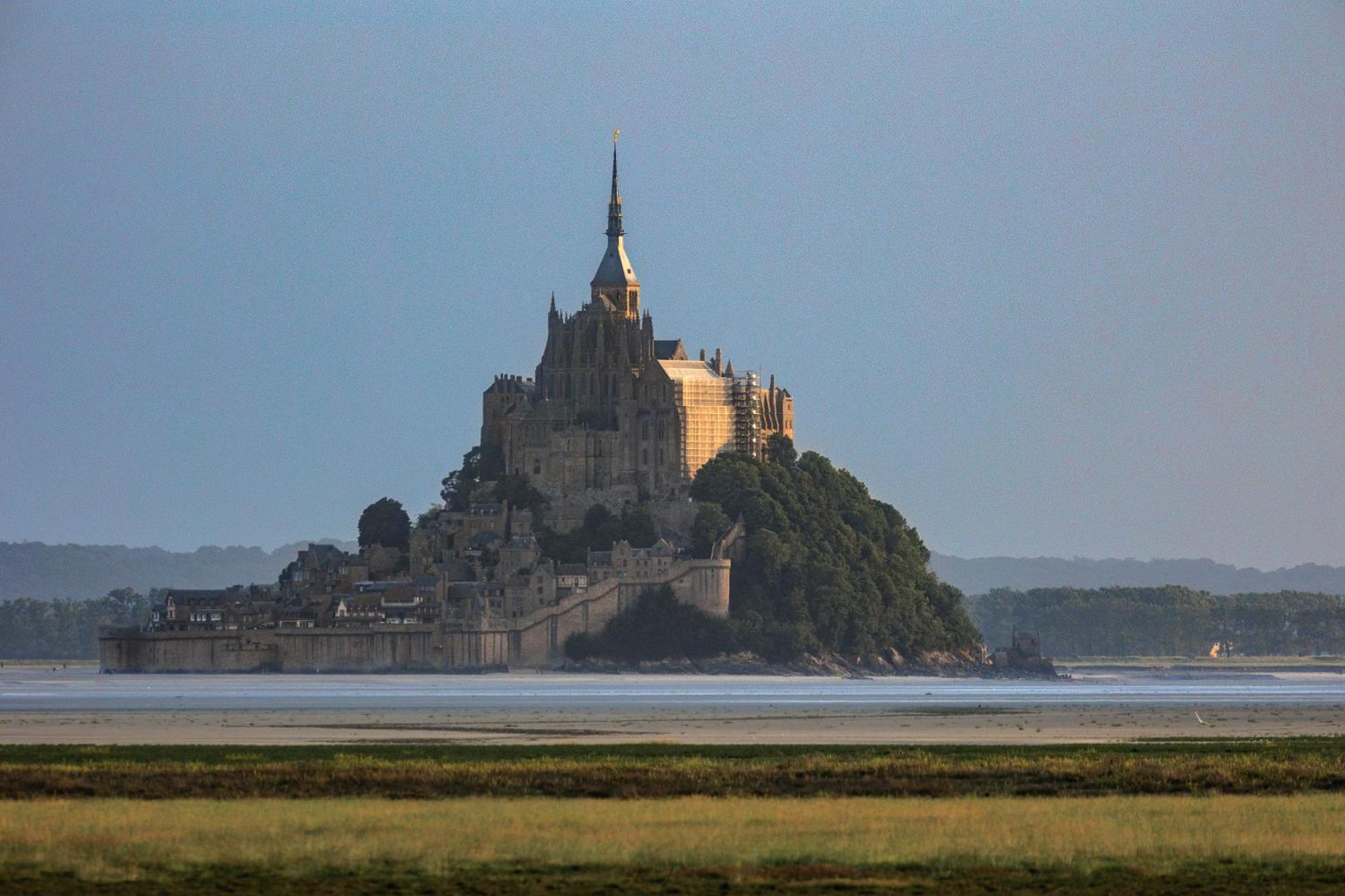 Entre Mont St Michel Et Merveille Vains Exterior photo